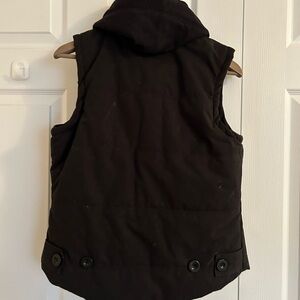 Lady’s  Black Hooded Vest